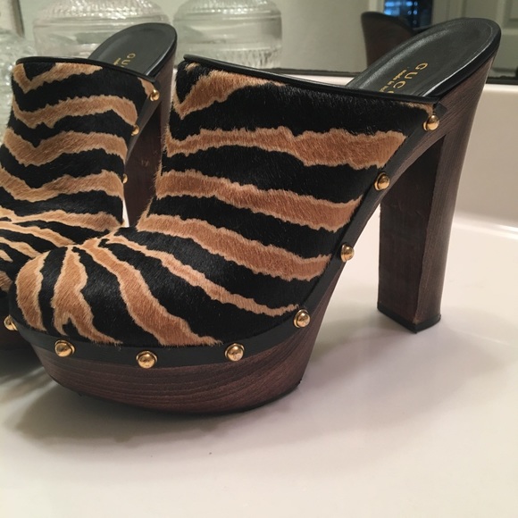 Gucci wooden heel clogs - Picture 2 of 5